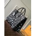 Tas Tangan Louis Vuitton M46389 Gram LVxYKOnTheGo MM