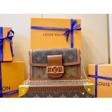 Louis Vuitton M68746 Tas Rantai Dauphine Monogram Kanvas Dompet Rantai Dauphine Artikel