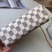 Louis Vuitton N41581 CROISETTE DAMIER non-standard messenger bag