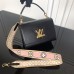 Louis Vuitton Twist közepes táska M22036 - Summer Twist MM Epi bőr kézitáskák