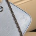 Louis Vuitton EASY POUCH HEVEDER M40471 - Stílusos kézitáska