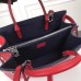 Louis Vuitton WIST Tote Bag M54810 - Enfoque de moda