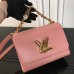 Louis Vuitton Twist Medium Handbag M59402 - Rantai ganda baru