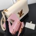 حقيبة يد Louis Vuitton Twist MM متوسطة الحجم وحقائب Twisty Clutch M59885