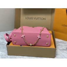 Bolso mediano Louis Vuitton Capucines - M58489