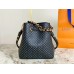 Louis Vuitton női LV Néonoé BB fekete borjúbőr borjúbőr M22598