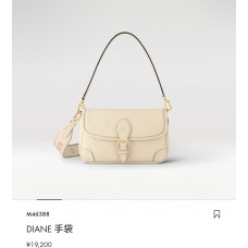 Сумка Louis Vuitton Diane M46388