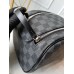 Tas Perlengkapan Mandi Besar Louis Vuitton M47528