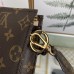 Louis Vuitton toaletna torbica z rožicami z monogramom M47545