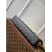 Louis Vuitton Pochette Voyage kuplung M64465