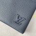 Louis Vuitton LV Aerogram clutch M69837 Takeoff Pouch LV Aerogram portemonnees