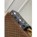 Louis Vuitton Bolsa Clutch LV X YK POCHETTEVOYAGE - M81934