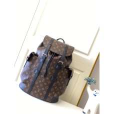 Louis Vuitton leather M43735 - Handcrafted in France with Class