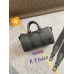 حقيبة وسادة جلدية كاملة من Louis Vuitton Keepall XS - Classic Black M80950