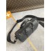 حقيبة وسادة جلدية كاملة من Louis Vuitton Keepall XS - Classic Black M80950