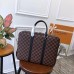 Louis Vuitton ~ VOYAGE kleine aktetas ruwe stijl N41466