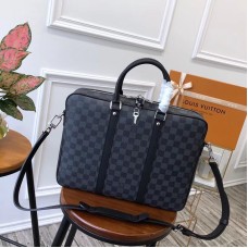 Маленький портфель Louis Vuitton Porte-Documents Voyage M41478