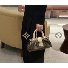 Tas tangan rantai epi-cinelle Louis Vuitton M46544