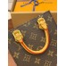 Сумка Louis Vuitton M81295 Premium Enhanced Edition Petit Sac Plat из канвы Monogram