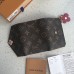 Louis Vuitton M64203 24K Five Money Money Monogram Холст Victorine Кошелек с цветочной подвеской Розовый