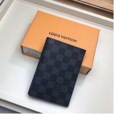 Louis Vuitton M64411 Portapasaporte de moda/artículos básicos de viaje